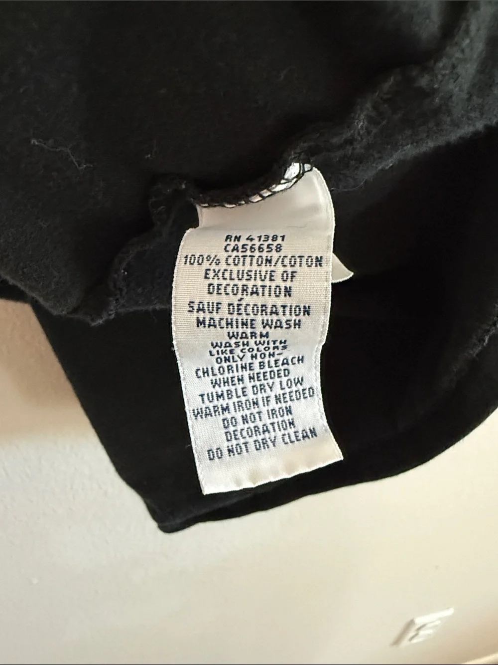 Polo Ralph Lauren Black V‑Neck Tee with Yellow Logo [MIC0719]